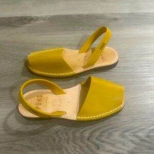 Pons womens sandals from spain - size 7